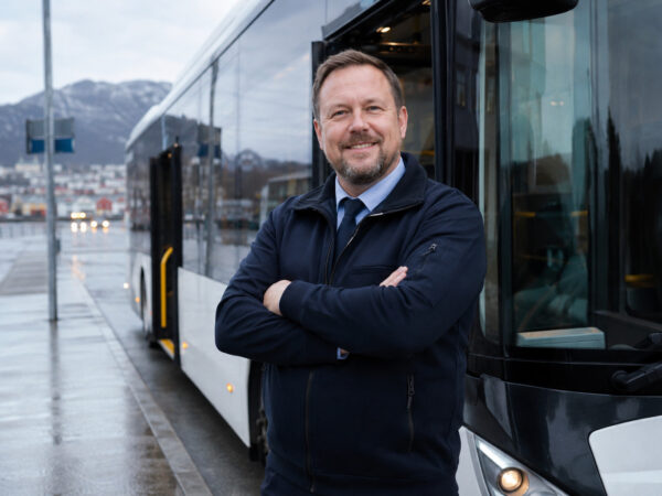 Kierowca autobusu Norwegia | 240–265 NOK/h + bonus