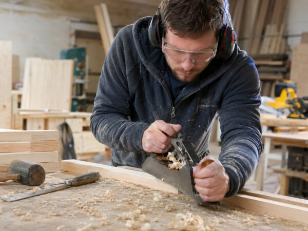 Stolarz budowlany Anglia – Joiner | 18–20 £/h