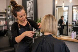 Fryzjer / stylista / barber