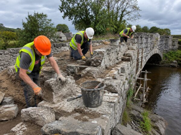 Murarz kamieniarz – Galway